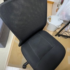 オフィスチェアの画像