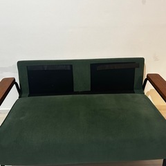【美品】ニトリ ソファ（深緑×木肘デザイン）定価29,000円 → 12,000円✨の画像