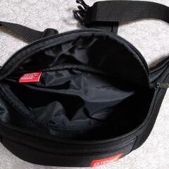 Manhattan Portage マンハッタンポーテージ ウエストバッグ ブラックの画像