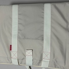 美品　farskaコンパクトベッドライト 旅行用ベッド　赤ちゃん　ベビーベッド　トラベルベッドの画像