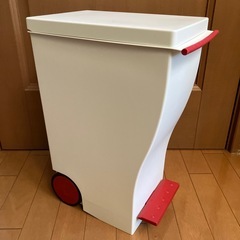 KCUD　クード KUD20R ダストボックス ゴミ箱 蓋付き キャスター付き の画像