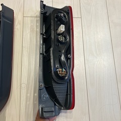ハイエース　ワイド　テールランプの画像