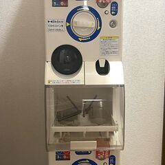 ガチャガチャ本体　中古　の画像