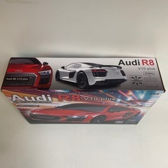 RCアウディR8V10 plusの画像
