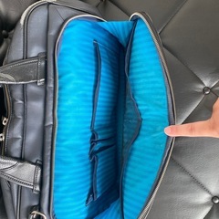 【直接引き取り限定】バーマスビジネスバッグの画像
