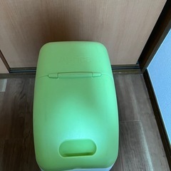 Apricaにおわなくてポイ　おむつゴミ箱の画像