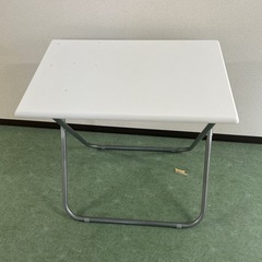 コンパクトテーブルの画像