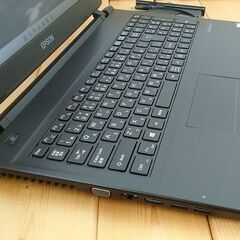 💻EPSON/Windows11/i3-7100U 2.4GHz/RAM12GB/新品SSD 256GBの画像