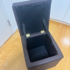 【無料】収納スツール椅子の画像