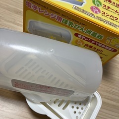 電子レンジ用　哺乳瓶　消毒器の画像