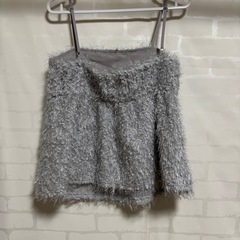 ハニーズ　フェザーキャミソール　グレーの画像