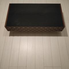 ブロックデザインセンターテーブルの画像