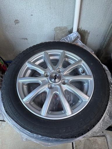 ホイール付きスタットレスタイヤ