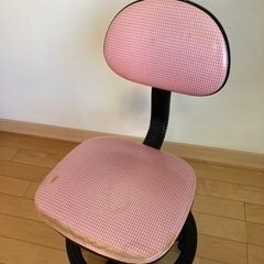 昇降機能付き回転チェアーの画像