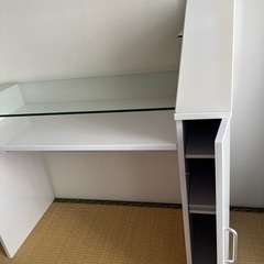 デスクの画像