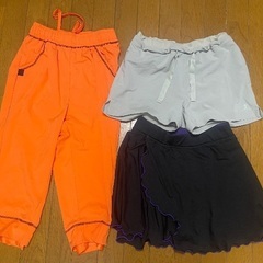 （取引先決まりました）服全部まとめて100円の画像