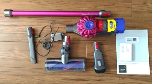 dyson コードレスクリーナー  V7 motrehead