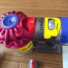 dyson コードレスクリーナー  V7 motreheadの画像
