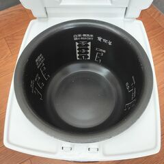 MITSUBISHI NJ-VE102-W 炊飯器 1.0Lの画像