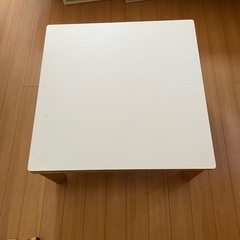 こたつの画像