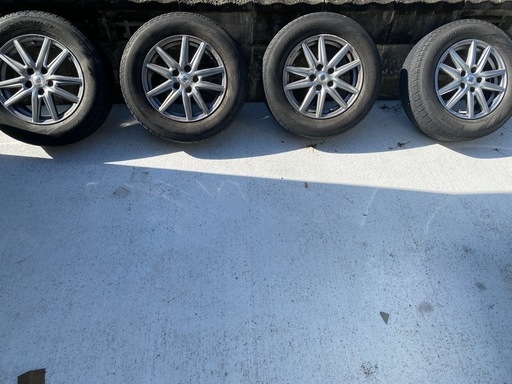 16インチ　アルミホイール