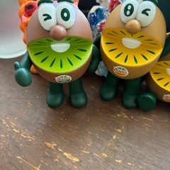 キウイブラザーズのフィギュアの画像