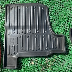 ホンダNONE  マット2セットありの画像