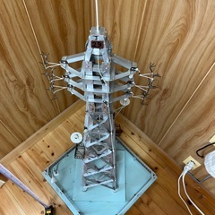 送電線鉄塔アルミ真鍮など使用高さ120cmの画像