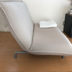 ソファーベッドの画像