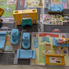 値下げ！しまじろうと仲間たち★ちゃれんじえんごっこ遊び★バスポーチ新品の画像