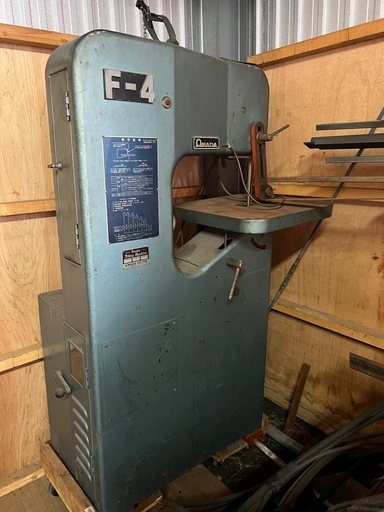 アマダ　回転ヤスリ　Ｆ-4