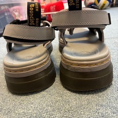 Dr Marten メンズサンダル
の画像
