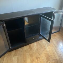 キャビネット　大型の画像