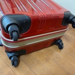 スーツケースの画像