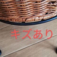 ラタン調コーナーシェルフの画像