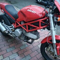 ドゥカティ モンスター400ieの画像