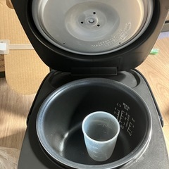 山善　炊飯器3合/YJC-300の画像