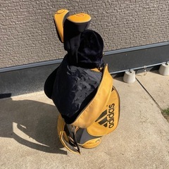 古いゴルフセット一式です。の画像