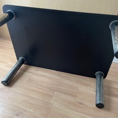 大理石のテーブルの画像