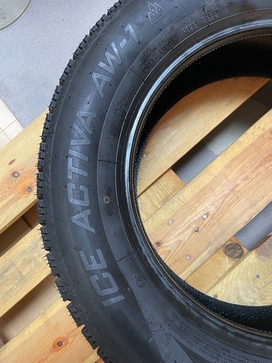 未使用　225/65R17 NANKANG 室内保管　ナンカン AW-1スタッドレス 2022年製　2本