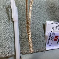 防炎・遮光の冬用カーテン３枚の画像