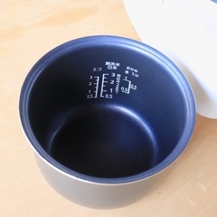 マイコン炊飯ジャー／３合／ニトリの画像