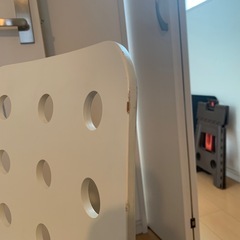 IKEA デスクチェア　学習椅子　子供部屋の画像