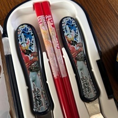 カラトリー　セット　コップの画像