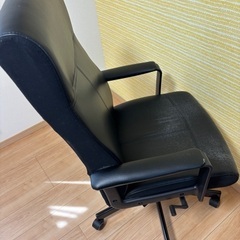 【無料】オフィス用チェアの画像