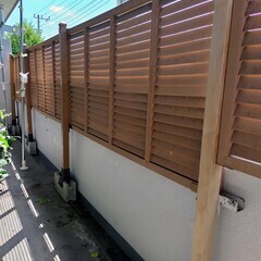 ルーバーラティス　人工木製の画像