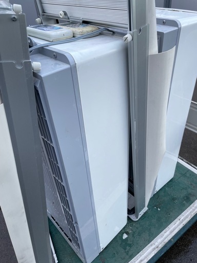 コロナのウィンドウエアコン（窓用エアコン）CW-1621・2021年製　2台まとめ