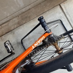 ジャイアント製 折りたたみ自転車　の画像