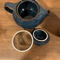 急須と湯呑みの画像