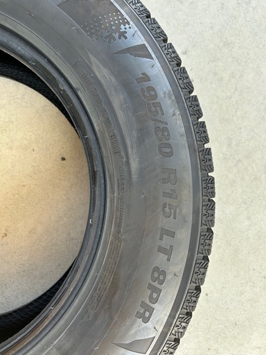 195/80r15LTスタッドレス4本　